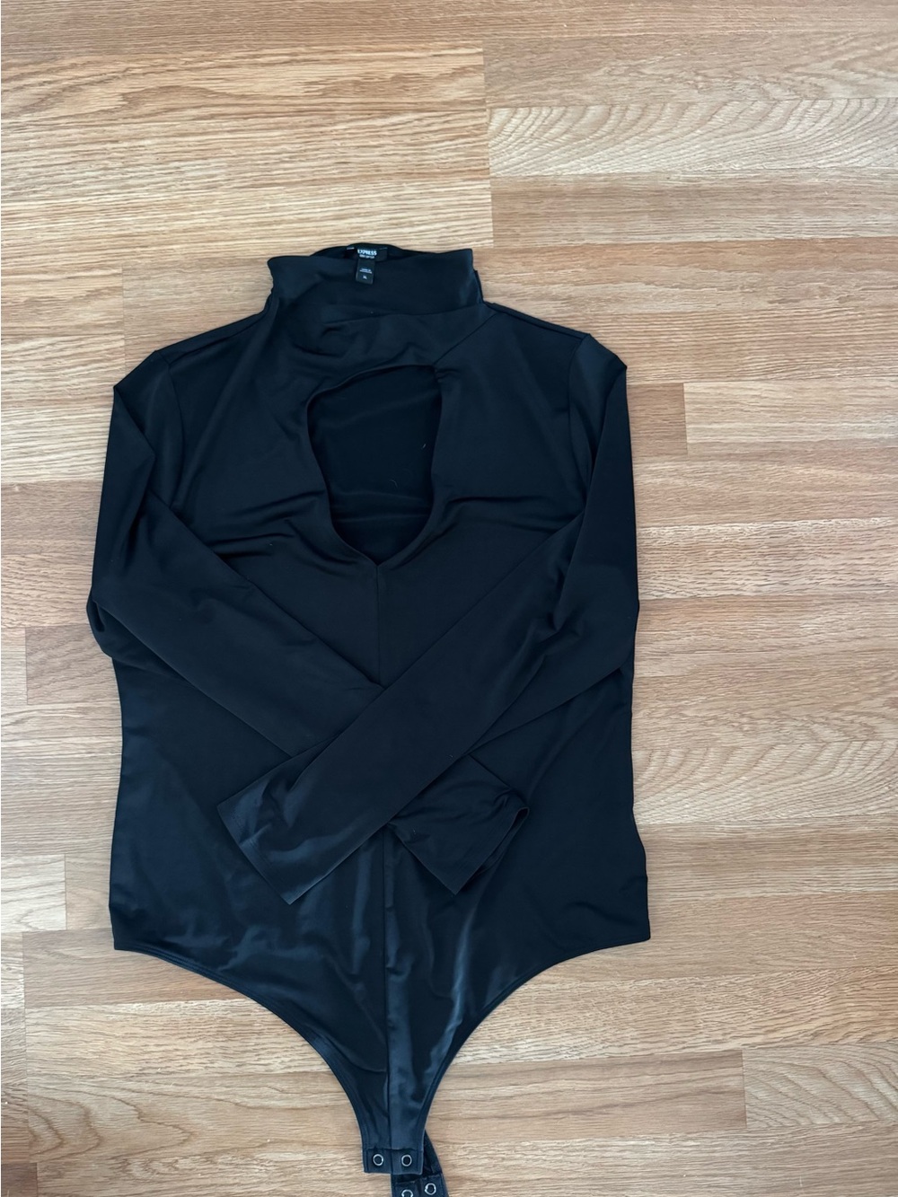 Express Women's Black Long-Sleeve Mock Neck Bodysuit with Keyhole